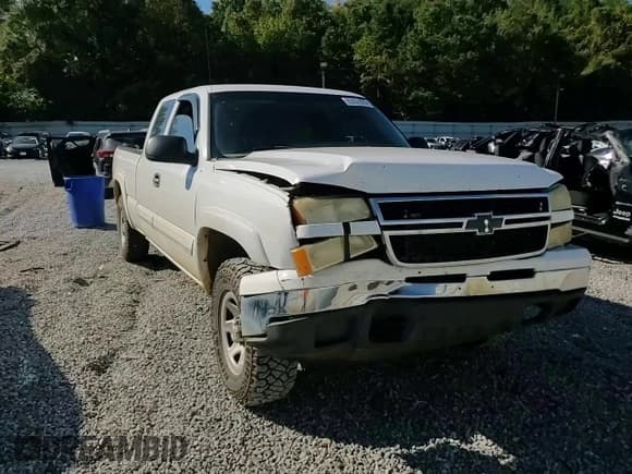 ✅ 2006 Chevrolet Silverado 1500 LT1 • VIN: 1GCEK19Z46Z153699 • Лот: 85931875. Опубликован ранее на Copart с пробегом 289 410 миль. Бесплатный доступ к архиву аукционных продаж из США и подробный отчёт об истории автомобиля на DreamBid. Изображение 13.