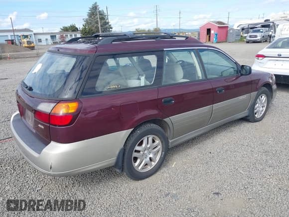 ✅ 2000 Subaru Legacy Outback • VIN: 4S3BH6651Y7664365 • Lot: 42967017. Wystawiony na IAAI z przebiegiem 202 642 mil. Bezpłatny archiwum sprzedaży aukcyjnych z USA i szczegółowy raport historii pojazdu na DreamBid. Zdjęcie 4.