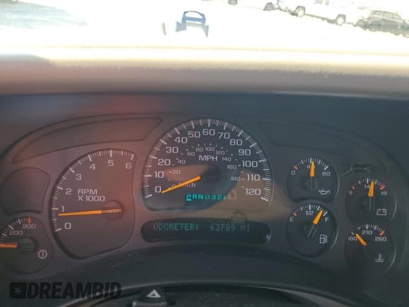 ✅ 2004 Chevrolet Silverado 2500HD LT • VIN: 1GCHC23U34F184471 • Lot: 76327124. Listed on Copart with 63,789 mi. Free auction sales archive from the USA and detailed vehicle history report at DreamBid. Image 9.