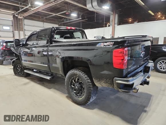 ✅ 2015 Chevrolet Silverado 2500HD LT • VIN: 1GC2KVEG2FZ135376 • Лот: 91713665. Опубликован ранее на Copart с пробегом 99 448 миль. Бесплатный доступ к архиву аукционных продаж из США и подробный отчёт об истории автомобиля на DreamBid. Изображение 2.