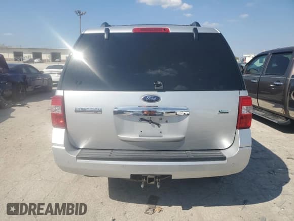 ✅ 2012 Ford Expedition XLT • VIN: 1FMJU1J56CEF40075 • Lot: 70683785. Wystawiony na Copart z przebiegiem 163 390 mil. Bezpłatny archiwum sprzedaży aukcyjnych z USA i szczegółowy raport historii pojazdu na DreamBid. Zdjęcie 6.