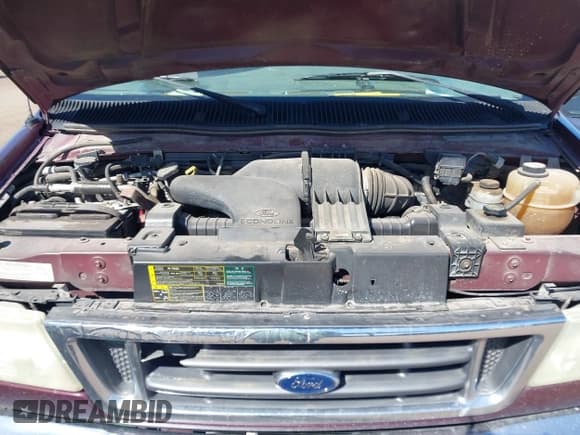 ✅ 2006 Ford Econoline Passenger XL • VIN: 1FBNE31L56HB01034 • Lot: 42118906. Wystawiony na IAAI z przebiegiem 213 621 mil. Bezpłatny archiwum sprzedaży aukcyjnych z USA i szczegółowy raport historii pojazdu na DreamBid. Zdjęcie 10.