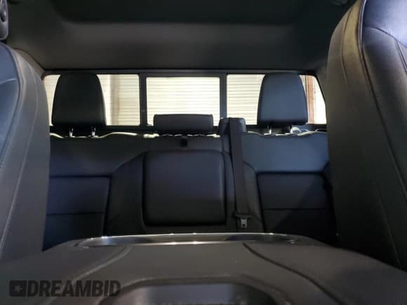 ✅ 2022 Chevrolet Silverado 1500 LT Trail Boss • VIN: 3GCUDFED8NG680074 • Lot: 71748355. Wystawiony na Copart z przebiegiem 35 803 mil. Bezpłatny archiwum sprzedaży aukcyjnych z USA i szczegółowy raport historii pojazdu na DreamBid. Zdjęcie 10.