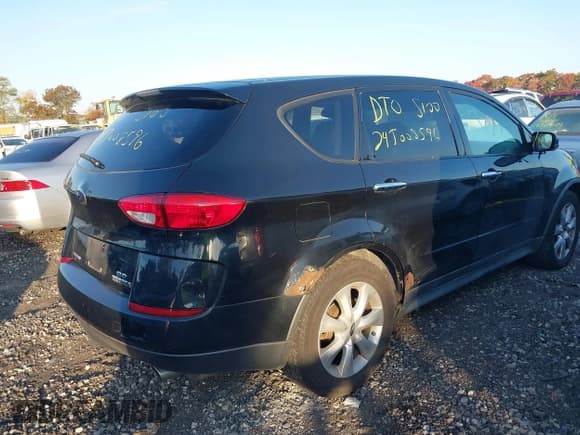 ✅ 2006 Subaru Tribeca 7-Pass • VIN: 4S4WX85CX64401821 • Лот: 40671868. Опубликован ранее на IAAI с пробегом Не указан. Бесплатный доступ к архиву аукционных продаж из США и подробный отчёт об истории автомобиля на DreamBid. Изображение 4.