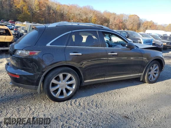 ✅ 2007 Infiniti FX • VIN: JNRBS08W27X400395 • Лот: 90846015. Опубликован ранее на Copart с пробегом Не указан. Бесплатный доступ к архиву аукционных продаж из США и подробный отчёт об истории автомобиля на DreamBid. Изображение 3.