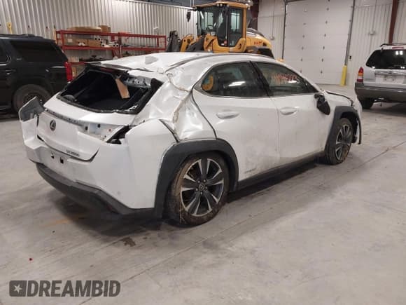 ✅ 2021 Lexus UX 250h • VIN: JTHP9JBHXM2041595 • Lot: 41046223. Listed on IAAI with 27,773 mi. Free auction sales archive from the USA and detailed vehicle history report at DreamBid. Image 4.