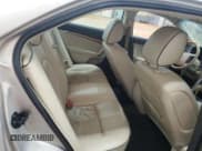 ✅ 2010 Lincoln MKZ • VIN: 3LNHL2GC5AR610348 • Lot: 81887445. Listed on Copart with 166,293 mi. Free auction sales archive from the USA and detailed vehicle history report at DreamBid. Image 10.