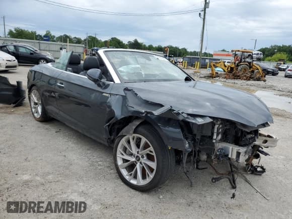 ✅ 2022 Audi A5 Cabriolet Premium • VIN: WAU2AGF52NN004219 • Лот: 55830285. Опубликован ранее на Copart с пробегом Не указан. Бесплатный доступ к архиву аукционных продаж из США и подробный отчёт об истории автомобиля на DreamBid. Изображение 4.