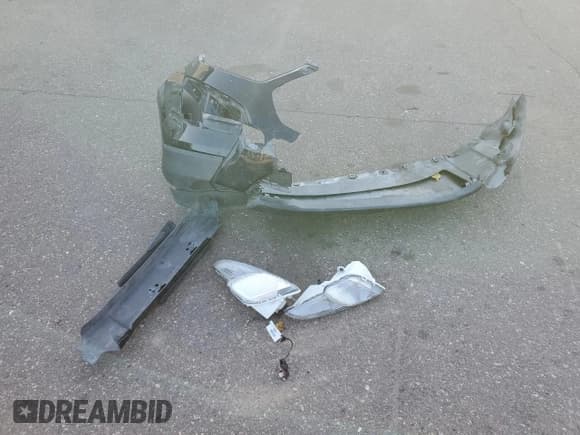 ✅ 2019 Ford EcoSport SE • VIN: MAJ6S3GL1KC279004 • Лот: 91802255. Опубликован ранее на Copart с пробегом 96 140 миль. Бесплатный доступ к архиву аукционных продаж из США и подробный отчёт об истории автомобиля на DreamBid. Изображение 13.