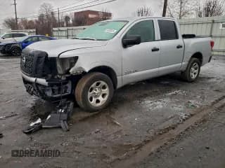 ✅ 2018 Nissan Titan S • VIN: 1N6AA1EJ5JN531589 • Lot: 94409875. Listed on Copart with 160,456 mi. Free auction sales archive from the USA and detailed vehicle history report at DreamBid. Image 1.