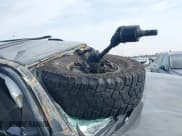 ✅ 2008 Toyota Sequoia SR5 • VIN: 5TDBY64A78S008225 • Lot: 41443388. Wystawiony na IAAI z przebiegiem Nie podano. Bezpłatny archiwum sprzedaży aukcyjnych z USA i szczegółowy raport historii pojazdu na DreamBid. Zdjęcie 11.