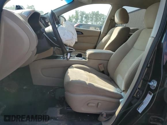 ✅ 2016 Nissan Pathfinder SV • VIN: 5N1AR2MNXGC637770 • Lot: 59281825. Listed on Copart with 95,478 mi. Free auction sales archive from the USA and detailed vehicle history report at DreamBid. Image 7.