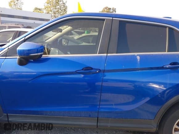 ✅ 2018 Mitsubishi Eclipse Cross ES • VIN: JA4AT3AA7JZ062037 • Лот: 43523335. Опубликован ранее на IAAI с пробегом 85 360 миль. Бесплатный доступ к архиву аукционных продаж из США и подробный отчёт об истории автомобиля на DreamBid. Изображение 14.