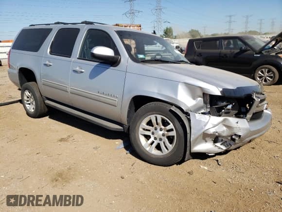 ✅ 2012 Chevrolet Suburban LS • VIN: 1GNSKHE77CR238331 • Lot: 65931523. Wystawiony na Copart z przebiegiem Nie podano. Bezpłatny archiwum sprzedaży aukcyjnych z USA i szczegółowy raport historii pojazdu na DreamBid. Zdjęcie 4.