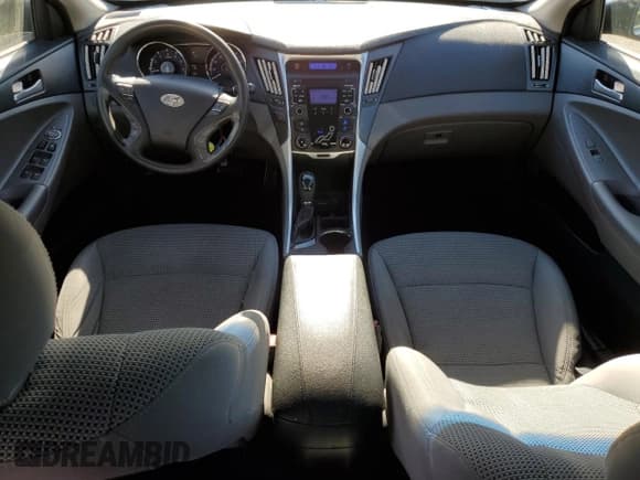 ✅ 2011 Hyundai Sonata GLS • VIN: 5NPEB4ACXBH179640 • Lot: 86637695. Listed on Copart with 137,496 mi. Free auction sales archive from the USA and detailed vehicle history report at DreamBid. Image 8.