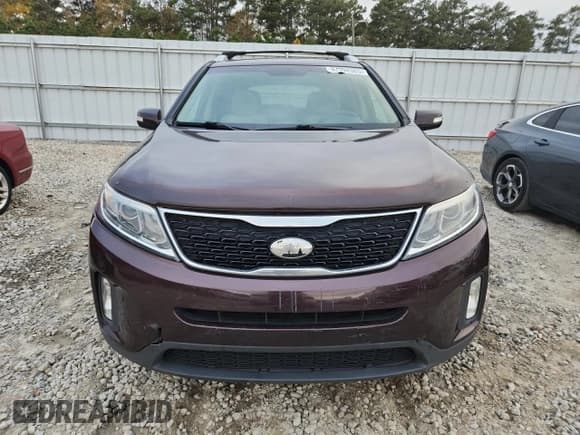 ✅ 2014 Kia Sorento LX • VIN: 5XYKT4A65EG548507 • Lot: 92098365. Listed on Copart with 205,863 mi. Free auction sales archive from the USA and detailed vehicle history report at DreamBid. Image 5.