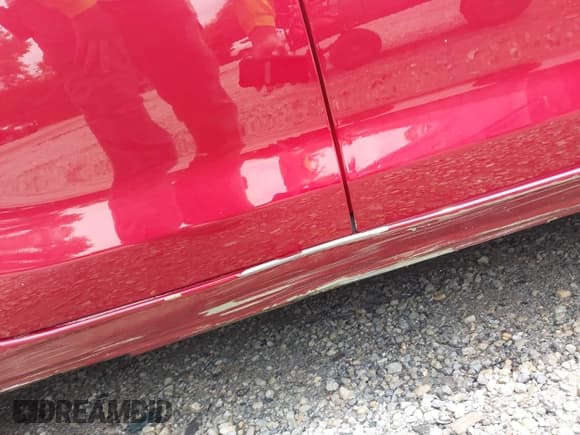 ✅ 2014 Buick Verano Group • VIN: 1G4PS5SKXE4131727 • Lot: 42752583. Listed on IAAI with 105,193 mi. Free auction sales archive from the USA and detailed vehicle history report at DreamBid. Image 18.