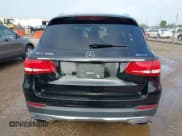 ✅ 2019 Mercedes-Benz GLC 300 • VIN: WDC0G4KB0KV119474 • Лот: 43012253. Опубликован ранее на IAAI с пробегом 70 883 миль. Бесплатный доступ к архиву аукционных продаж из США и подробный отчёт об истории автомобиля на DreamBid. Изображение 16.