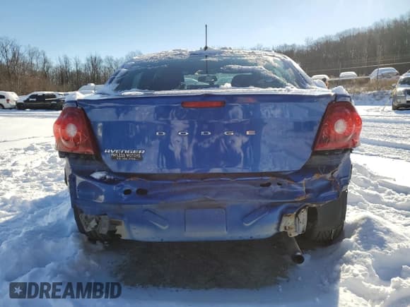 ✅ 2014 Dodge Avenger SE • VIN: 1C3CDZAB7EN226234 • Лот: 86836464. Опубликован ранее на Copart с пробегом 161 159 миль. Бесплатный доступ к архиву аукционных продаж из США и подробный отчёт об истории автомобиля на DreamBid. Изображение 6.