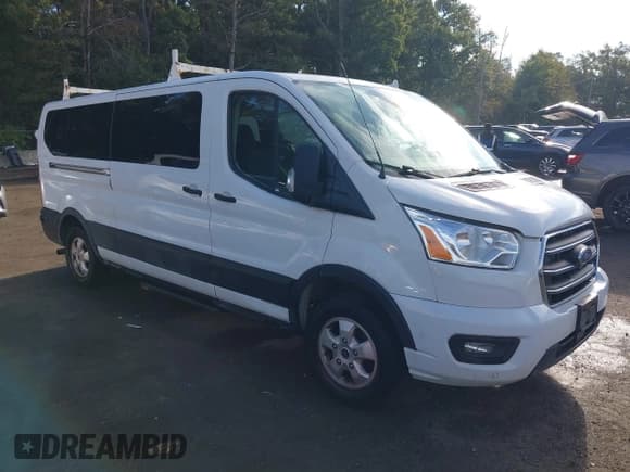✅ 2020 Ford Transit Passenger XL • VIN: 1FBAX2YG5LKA45932 • Лот: 43294442. Опубликован ранее на IAAI с пробегом 113 705 миль. Бесплатный доступ к архиву аукционных продаж из США и подробный отчёт об истории автомобиля на DreamBid. Изображение 1.
