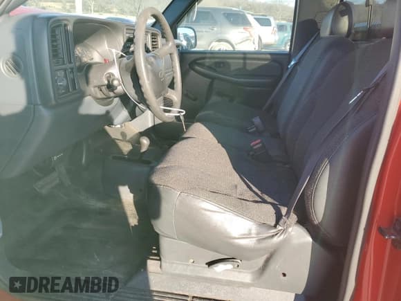 ✅ 2000 Chevrolet Silverado 1500 • VIN: 1GCEK14V8YZ191265 • Lot: 47653305. Listed on Copart with 144,853 mi. Free auction sales archive from the USA and detailed vehicle history report at DreamBid. Image 7.