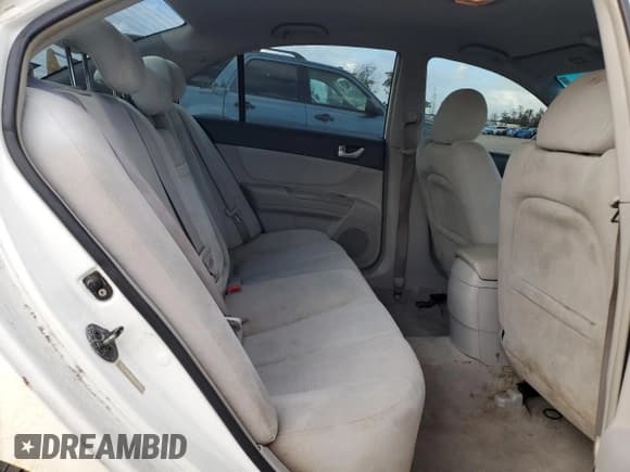 ✅ 2008 Hyundai Sonata GLS • VIN: 5NPET46C38H339002 • Лот: 77191944. Опубликован ранее на Copart с пробегом 201 784 миль. Бесплатный доступ к архиву аукционных продаж из США и подробный отчёт об истории автомобиля на DreamBid. Изображение 10.