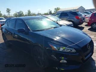 ✅ 2022 Nissan Altima SR • VIN: 1N4BL4CV2NN331421 • Lot: 43396434. Wystawiony na IAAI z przebiegiem 82 952 mil. Bezpłatny archiwum sprzedaży aukcyjnych z USA i szczegółowy raport historii pojazdu na DreamBid. Zdjęcie 1.