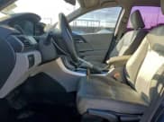 ✅ 2015 Honda Accord LX • VIN: 1HGCR2F36FA173834 • Lot: 95199555. Wystawiony na Copart z przebiegiem 143 641 mil. Bezpłatny archiwum sprzedaży aukcyjnych z USA i szczegółowy raport historii pojazdu na DreamBid. Zdjęcie 7.