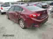 2016 Chevrolet Cruze LT z VIN 1G1BE5SM8G7310012, wystawiony jako Copart lot #63875311 z przebiegiem 135 300 mil mil oraz . Historia ofert i sprzedaży dostępna na DreamBid. Obrazek 3.