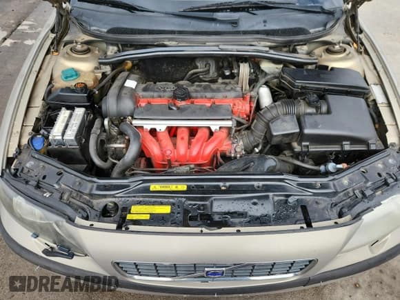 ✅ 2004 Volvo S60 • VIN: YV1RS61T442325574 • Lot: 85568445. Listed on Copart with 206,893 mi. Free auction sales archive from the USA and detailed vehicle history report at DreamBid. Image 11.