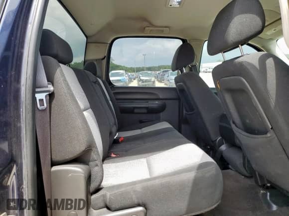 2009 Chevrolet Silverado 1500 LS z VIN 3GCEK13C59G285508, wystawiony jako Copart lot #60535575 z przebiegiem 176 094 mil mil oraz Szkoda całkowita • Salvage title. Historia ofert i sprzedaży dostępna na DreamBid. Obrazek 10.