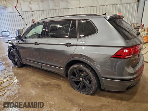 ✅ 2024 Volkswagen Tiguan SE R-Line Black • VIN: 3VV8B7AX6RM231031 • Lot: 93740495. Wystawiony na Copart z przebiegiem 12 329 mil. Bezpłatny archiwum sprzedaży aukcyjnych z USA i szczegółowy raport historii pojazdu na DreamBid. Zdjęcie 2.