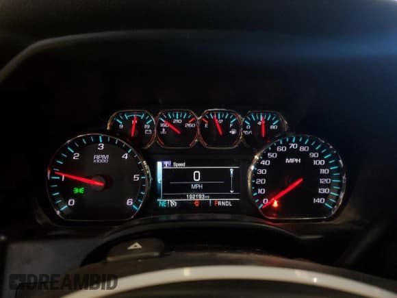 ✅ 2019 Chevrolet Silverado 1500 LT • VIN: 2GCVKPEC3K1123407 • Lot: 89509185. Wystawiony na Copart z przebiegiem 192 193 mil. Bezpłatny archiwum sprzedaży aukcyjnych z USA i szczegółowy raport historii pojazdu na DreamBid. Zdjęcie 9.