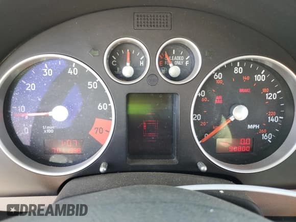 ✅ 2000 Audi TT • VIN: TRUTC28N8Y1074813 • Lot: 57436375. Wystawiony na Copart z przebiegiem 90 800 mil. Bezpłatny archiwum sprzedaży aukcyjnych z USA i szczegółowy raport historii pojazdu na DreamBid. Zdjęcie 9.