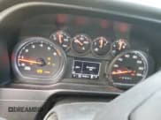 ✅ 2023 GMC Sierra 2500HD Pro • VIN: 1GT49LE74PF129445 • Lot: 54056445. Wystawiony na Copart z przebiegiem 74 143 mil. Bezpłatny archiwum sprzedaży aukcyjnych z USA i szczegółowy raport historii pojazdu na DreamBid. Zdjęcie 9.