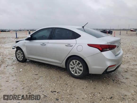✅ 2019 Hyundai Accent SE • VIN: 3KPC24A37KE087882 • Лот: 41495535. Опубликован ранее на Copart с пробегом 53 819 миль. Бесплатный доступ к архиву аукционных продаж из США и подробный отчёт об истории автомобиля на DreamBid. Изображение 2.