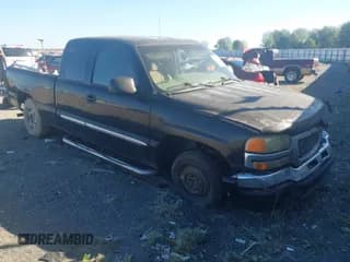 ✅ 2003 GMC Sierra 1500 SLE • VIN: 2GTEC19T131340511 • Лот: 43432312. Опубликован ранее на IAAI с пробегом 162 356 миль. Бесплатный доступ к архиву аукционных продаж из США и подробный отчёт об истории автомобиля на DreamBid. Изображение 1.