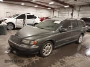 ✅ 2003 Volvo V70 2.4L Turbo • VIN: YV1SW58D632315898 • Лот: 41317254. Опубликован ранее на IAAI с пробегом 153 768 миль. Бесплатный доступ к архиву аукционных продаж из США и подробный отчёт об истории автомобиля на DreamBid. Изображение 17.