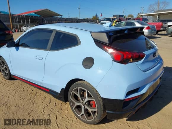 2019 Hyundai Veloster N z VIN KMHT36AH3KU002005, wystawiony jako IAAI lot #41499062 z przebiegiem 91 012 mil mil oraz . Historia ofert i sprzedaży dostępna na DreamBid. Obrazek 3.