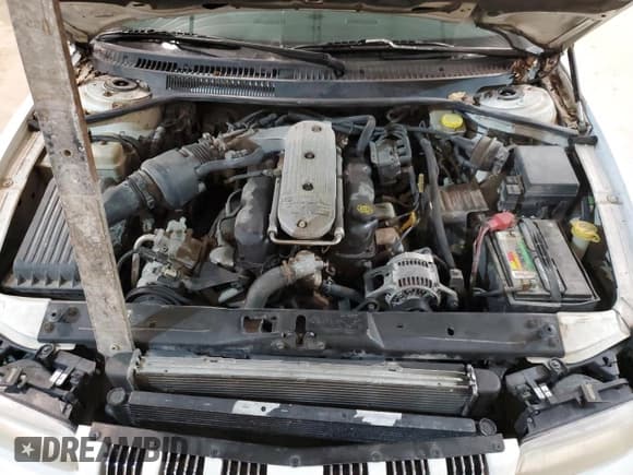 ✅ 1996 Chrysler Concorde • VIN: 2C3HD56T1TH228499 • Lot: 44193055. Wystawiony na Copart z przebiegiem 189 282 mil. Bezpłatny archiwum sprzedaży aukcyjnych z USA i szczegółowy raport historii pojazdu na DreamBid. Zdjęcie 11.