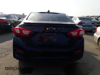 ✅ 2018 Chevrolet Cruze LT • VIN: 1G1BE5SM4J7172234 • Lot: 71506632. Listed on Copart with 44,583 mi. Free auction sales archive from the USA and detailed vehicle history report at DreamBid. Image 6.