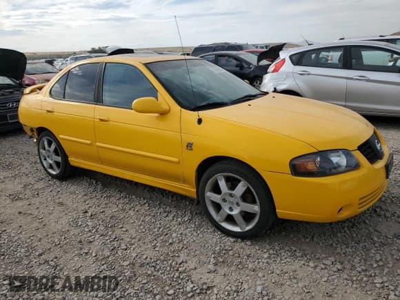 ✅ 2004 Nissan Sentra SE-R • VIN: 3N1AB51D24L728802 • Лот: 69699625. Опубликован ранее на Copart с пробегом 189 096 миль. Бесплатный доступ к архиву аукционных продаж из США и подробный отчёт об истории автомобиля на DreamBid. Изображение 4.