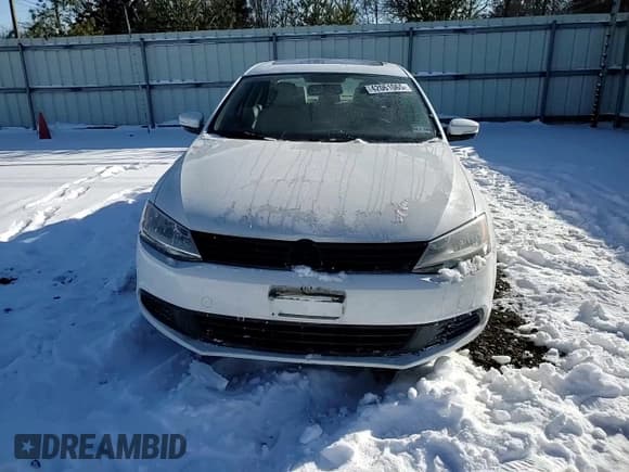✅ 2011 Volkswagen Jetta SE • VIN: 3VWDX7AJ3BM080629 • Lot: 42061065. Listed on Copart with 94,867 mi. Free auction sales archive from the USA and detailed vehicle history report at DreamBid. Image 11.