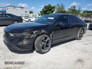 2023 Honda Accord Sport-L with VIN 1HGCY2F71PA040020, listed as a Copart auction lot 84607375 with 32,777 mi miles and Non repairable. Bid and sale history available at DreamBid. Image 1.