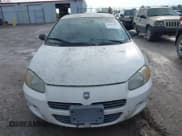 ✅ 2001 Dodge Stratus SE • VIN: 1B3EJ46U71N508234 • Lot: 43565470. Wystawiony na IAAI z przebiegiem 64 909 mil. Bezpłatny archiwum sprzedaży aukcyjnych z USA i szczegółowy raport historii pojazdu na DreamBid. Zdjęcie 6.