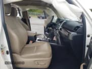 ✅ 2015 Toyota 4Runner SR5 • VIN: JTEZU5JR3F5088409 • Lot: 40375849. Wystawiony na IAAI z przebiegiem 157 697 mil. Bezpłatny archiwum sprzedaży aukcyjnych z USA i szczegółowy raport historii pojazdu na DreamBid. Zdjęcie 5.