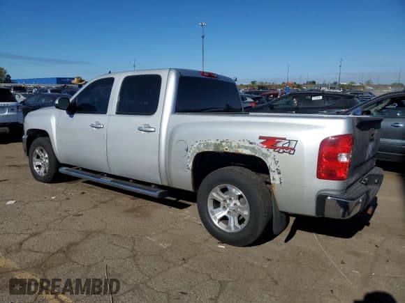 ✅ 2010 Chevrolet Silverado 1500 LT • VIN: 3GCRKSE36AG193610 • Lot: 75247454. Listed on Copart with 65,197 mi. Free auction sales archive from the USA and detailed vehicle history report at DreamBid. Image 2.