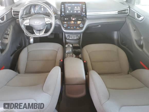 2020 Hyundai Ioniq SE с VIN KMHC75LJ2LU076466, выставлен на аукционе Copart как лот 61099775 с пробегом 33 875 миль миль и Списание • Salvage title. История ставок и продаж доступна на DreamBid. Изображение 8.