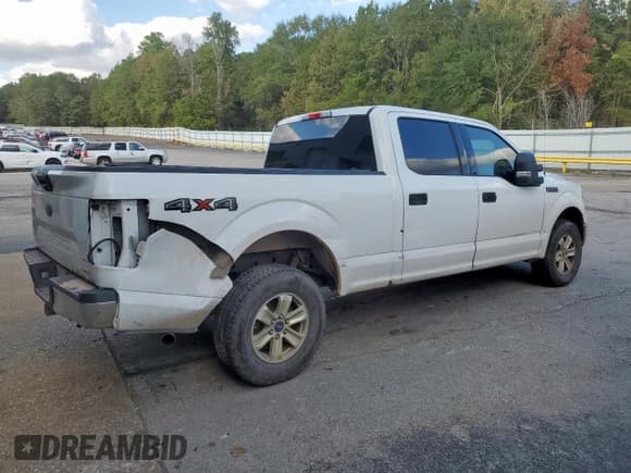 ✅ 2018 Ford F-150 Platinum • VIN: 1FTFW1EG3JFB91285 • Lot: 92813515. Wystawiony na Copart z przebiegiem 206 770 mil. Bezpłatny archiwum sprzedaży aukcyjnych z USA i szczegółowy raport historii pojazdu na DreamBid. Zdjęcie 3.