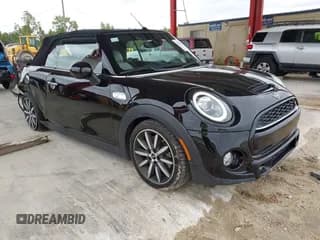 ✅ 2019 MINI Convertible Cooper S • VIN: WMWWG9C58K3E39787 • Lot: 43535595. Wystawiony na IAAI z przebiegiem 56 516 mil. Bezpłatny archiwum sprzedaży aukcyjnych z USA i szczegółowy raport historii pojazdu na DreamBid. Zdjęcie 1.